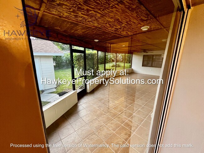 Building Photo - 3205 Carleton Cir W