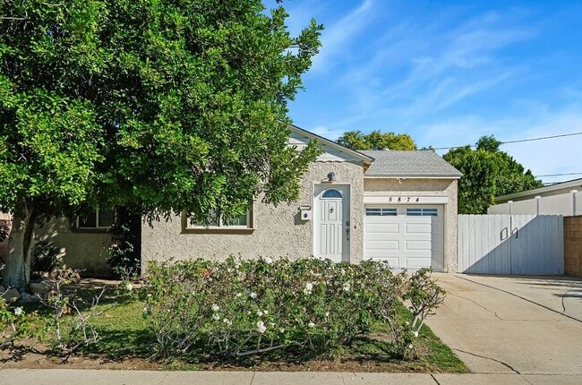 Building Photo - 5874 Zelzah Ave