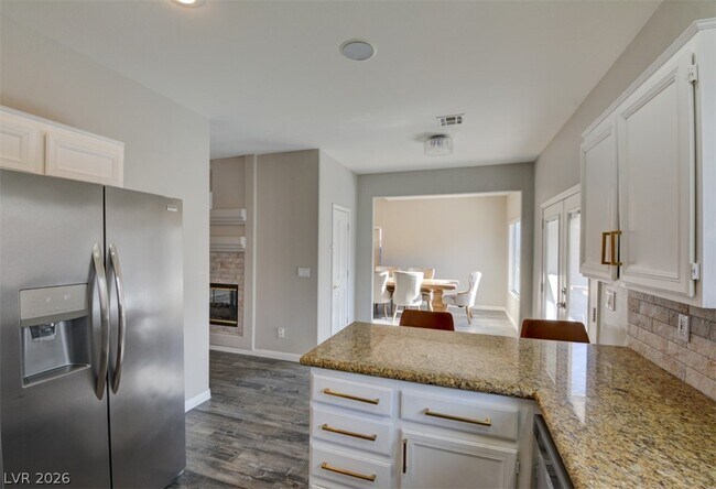 Building Photo - 3733 Horseshoe Mesa St