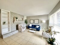 Building Photo - Country Club Place Apartments
