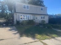 Building Photo - 1325 Journal Ave