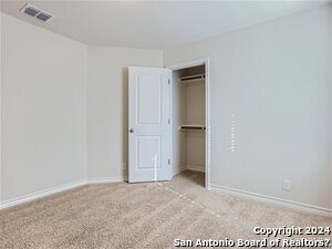 Building Photo - 9811 Bratten Rise