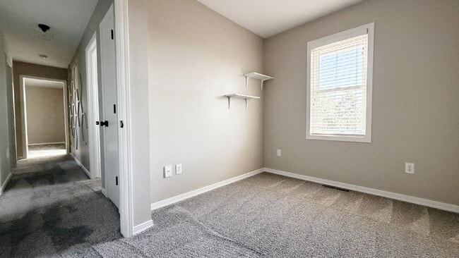 Building Photo - Awesome Views in Fully Updated Home in The Pinery! 5 Bed 3.5 Bath with 2 Car Garage and Large Dec...