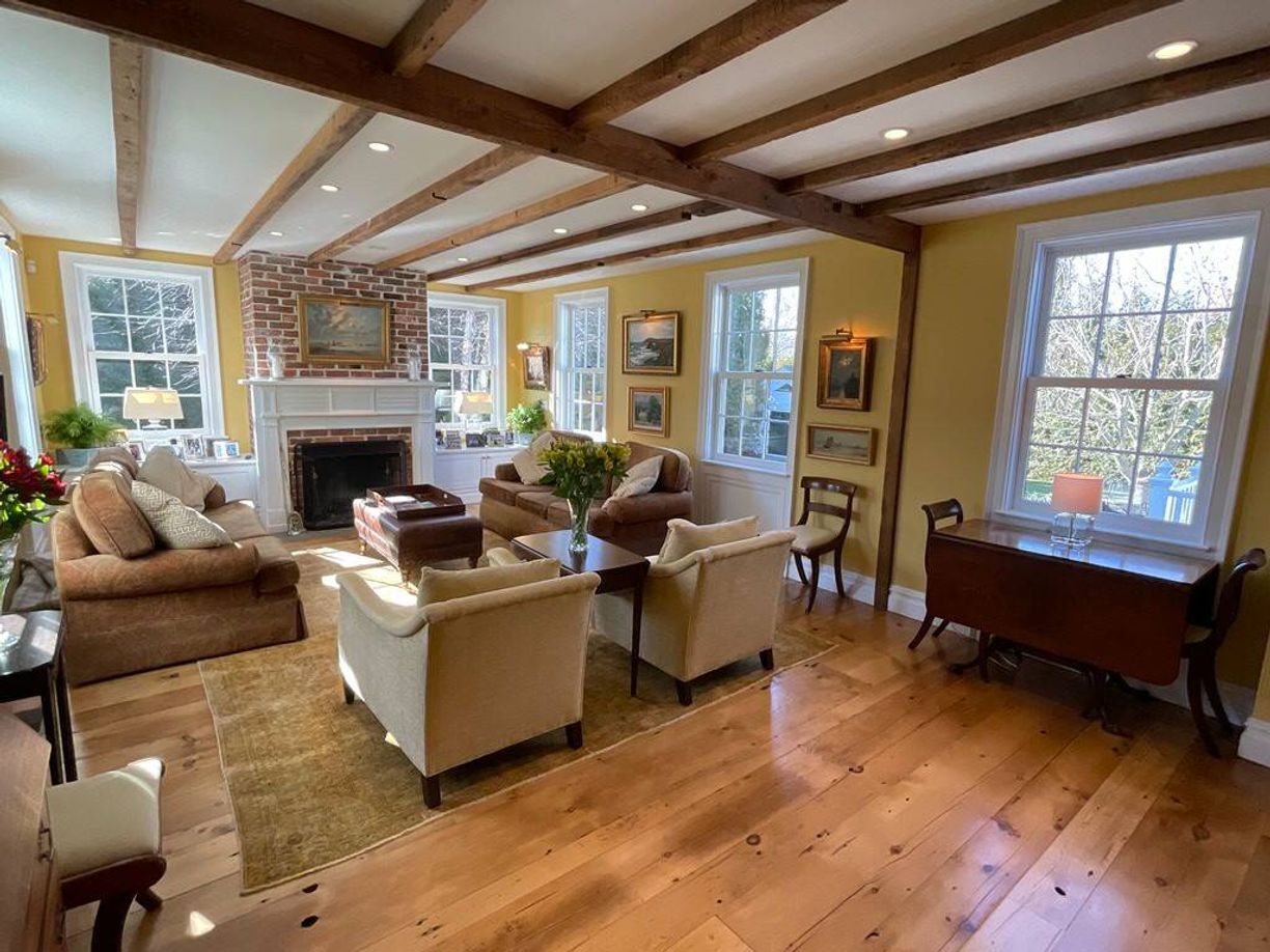 Building Photo - 23 Howard St