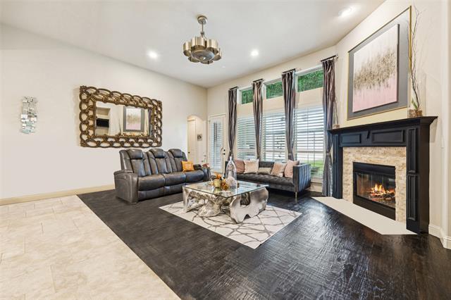 Building Photo - 715 Simmons Rd