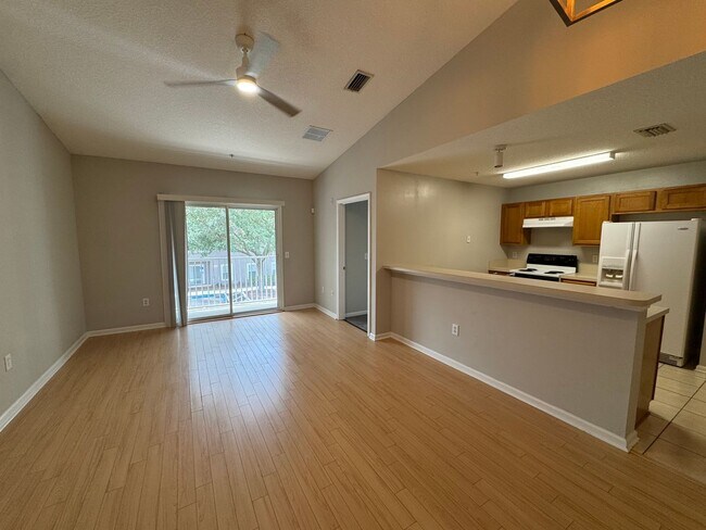 Building Photo - 6069 Maggies Cir