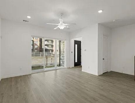 Building Photo - 1174 Daybreak Dr