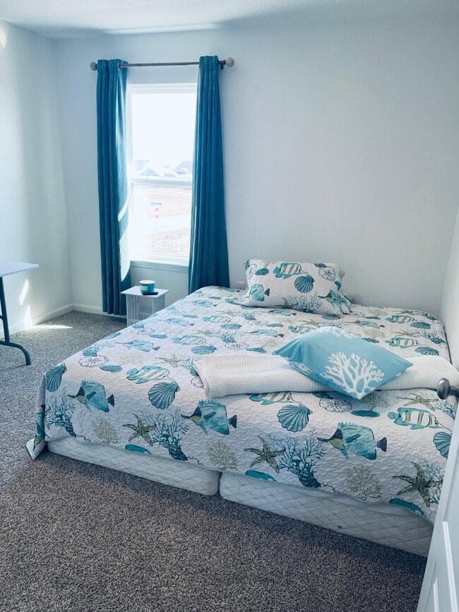 Building Photo - 128 Bluebeech St