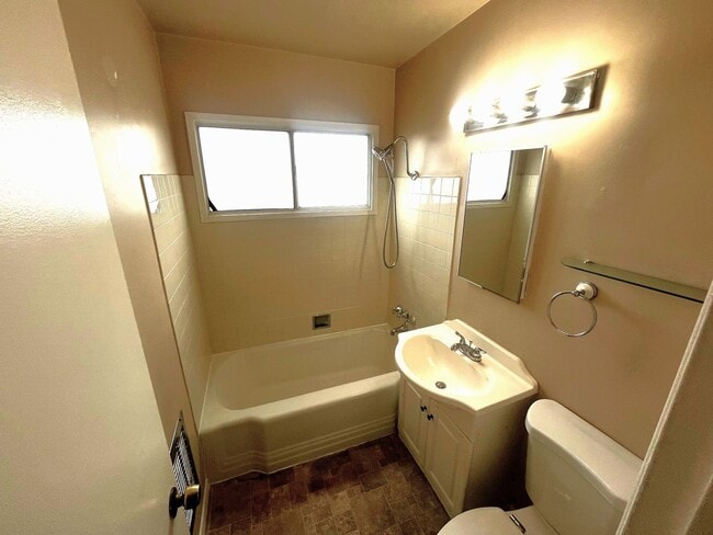 Building Photo - 2BR 1BA Allied Gardens Home - Hardwood Floors, Washer/Dryer, 2 Car Garage, HUGE backyard, 2 Pets ...