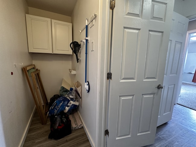 Building Photo - 115 Daybreak Ln