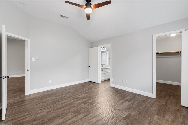 Building Photo - 6618 Grant Dr