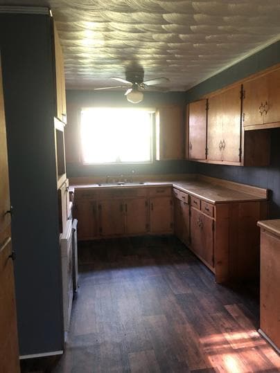 Building Photo - 1541 MS-9