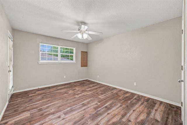 Building Photo - 231 Bluebonnet St