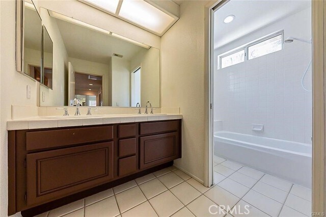 Building Photo - 16396 High Bluff Ct