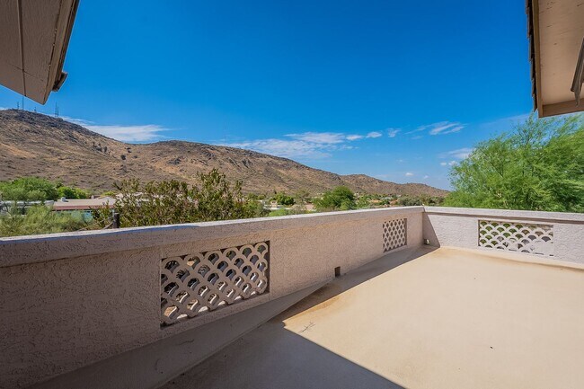 Building Photo - Coming Soon! 4 bed, 3.5 bath with a beautiful pool & views! No HOA - Available 02/01/2026