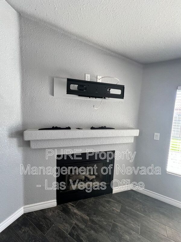 Building Photo - 1401 Healing Waters Ln