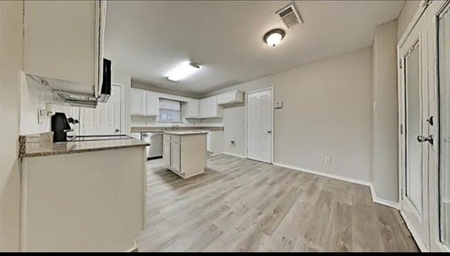 Building Photo - 4711 Lashley Dr