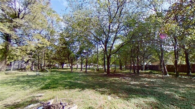 Building Photo - 12613 Crystal Creek Dr