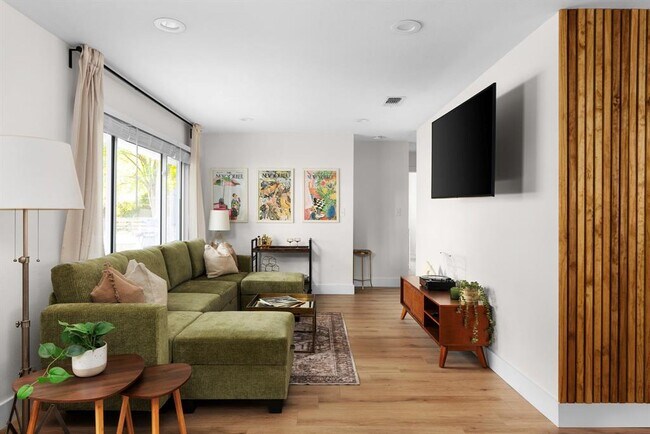 Building Photo - 8814 Laverty Pl