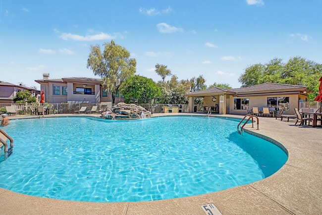 Building Photo - 16800 E El Lago Blvd