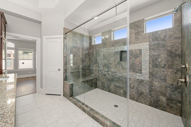 Building Photo - 6703 Highclere Manor Ln