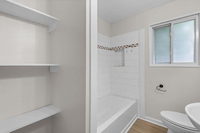 Building Photo - Charming 4BR Ranch in Prime Virginia Beach Location