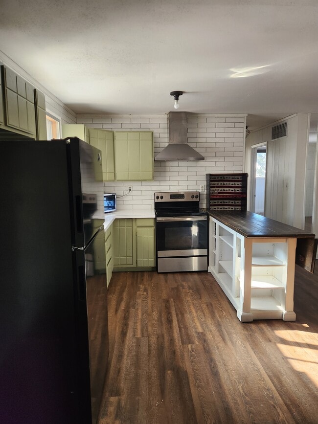 Building Photo - 20 Co Rd 4482