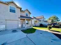 Building Photo - 2707 Westhampton Ct