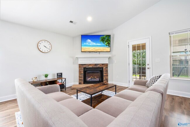 Building Photo - 265 Harold Murphy Dr