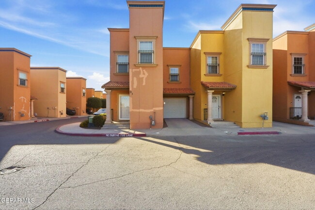 Building Photo - 3150 N Yarbrough Dr