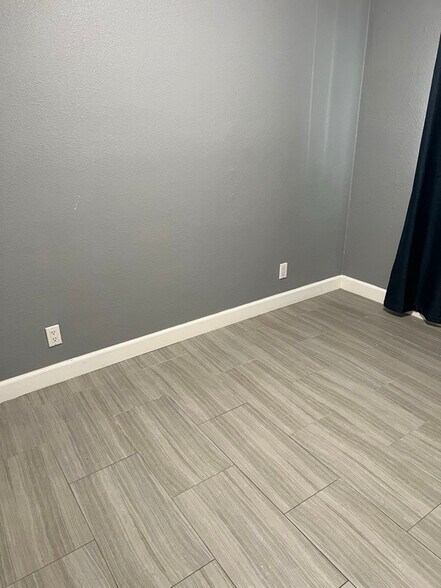 Building Photo - 5316 Inglewood Blvd