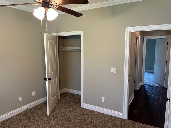 Building Photo - Wetumpka Home