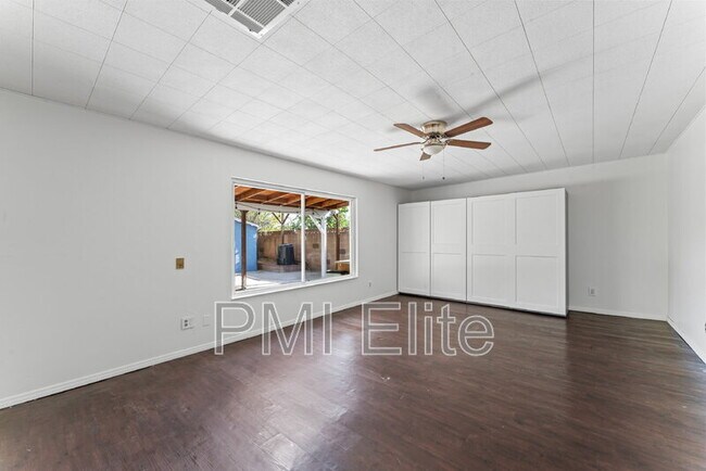 Building Photo - 12660 Lazard St