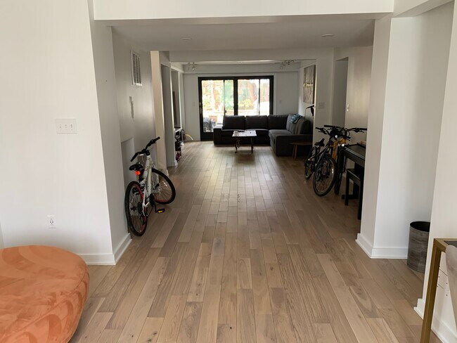 Building Photo - 4214 50th St NW