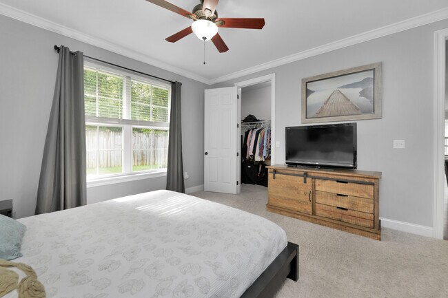 Building Photo - 902 Bay Breeze Cove