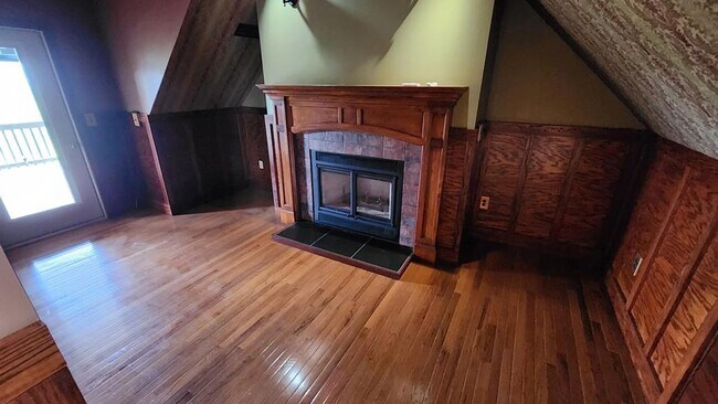 Building Photo - 29481 Killmon Ln