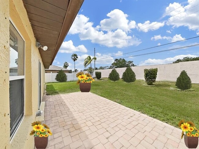 Building Photo - 240 Whisper Lake Rd