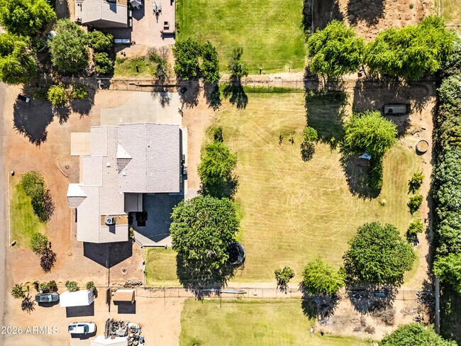 Building Photo - 6634 N 176th Ave