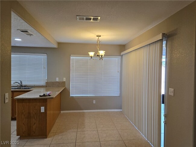 Building Photo - 1817 Summit Pointe Dr