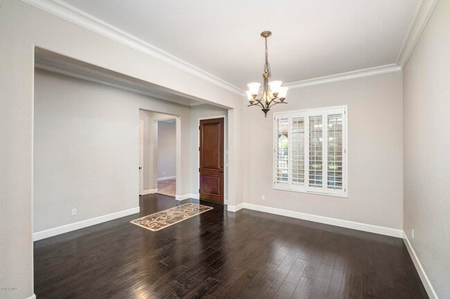 Building Photo - 953 E Boston St