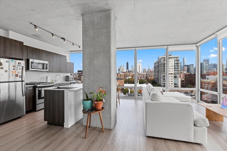 Building Photo - 728 N Morgan St