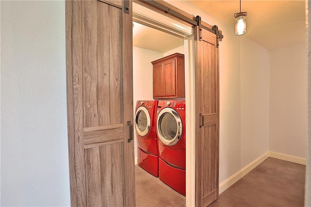 Building Photo - 1210 Medway Ln