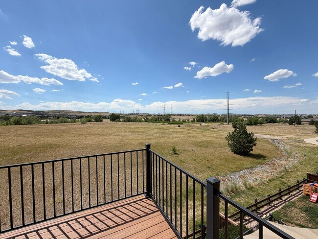 Building Photo - Luxury Furnished Executive Home with Entertainers Basement, Trex Deck & 3-Car Garage
