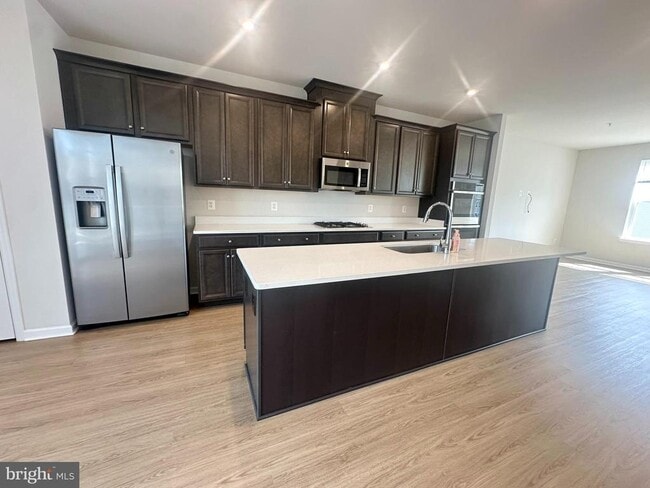 Building Photo - 44604 Nolani Wy