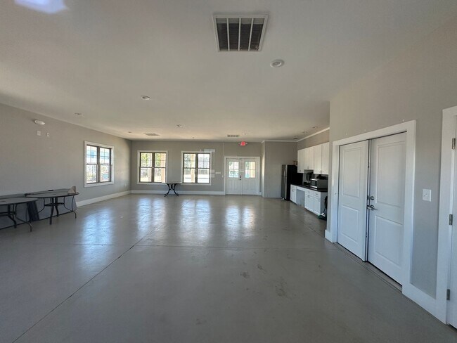 Building Photo - BRAND NEW CONSTRUCTION RENTAL IN THE MEADO...