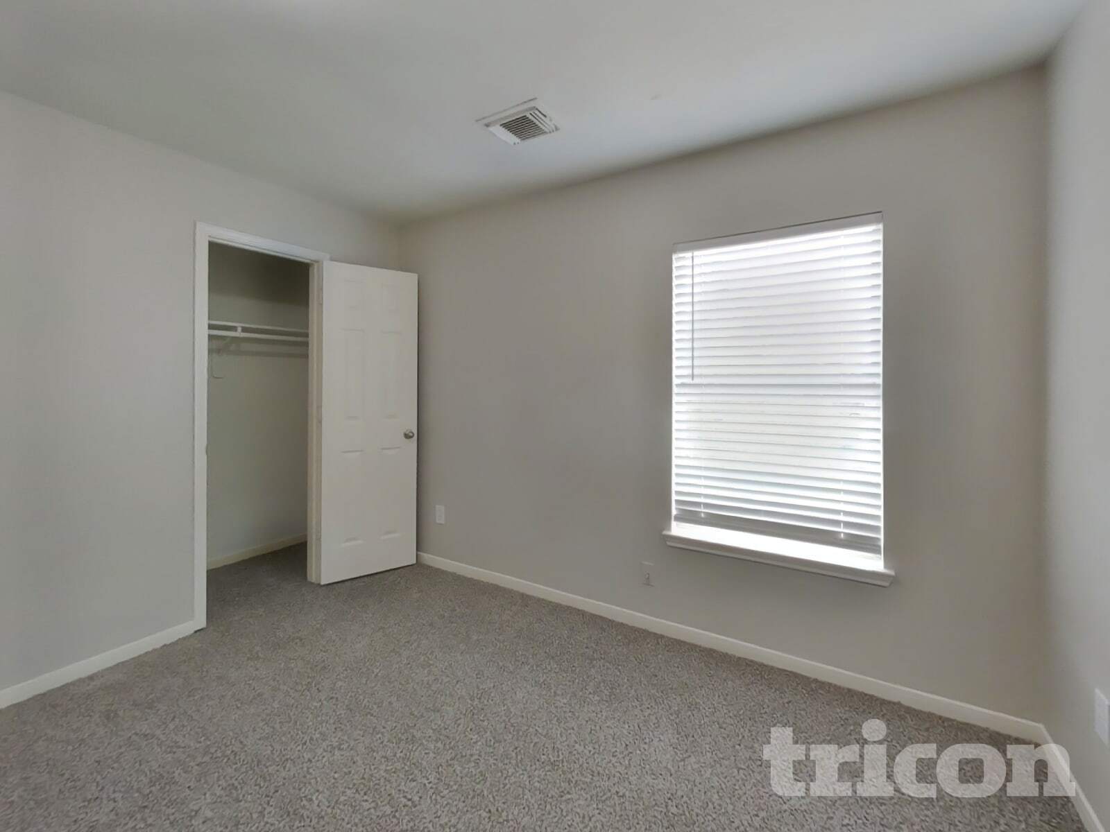 Building Photo - 21526 Lovis Way