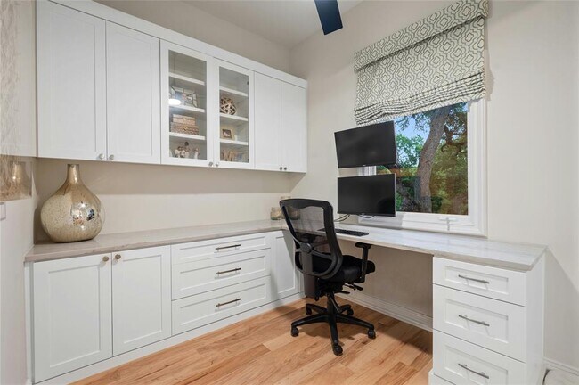 Building Photo - 4710 Eck Ln