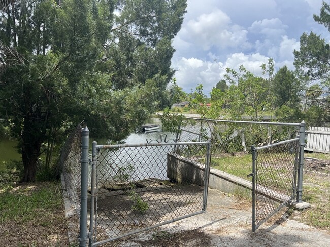 Building Photo - 14830 Atlantic Ave