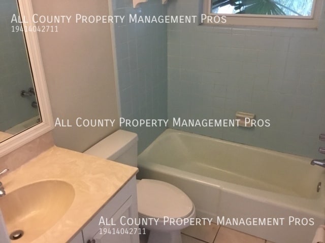 Building Photo - 3148 Jennings Dr