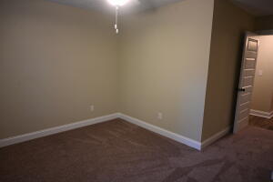 Building Photo - 2219 Perrins Ln